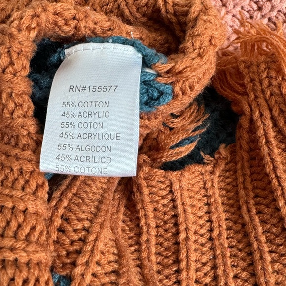 Miracle V-neck raw edge striped sweater - Picture 5 of 5